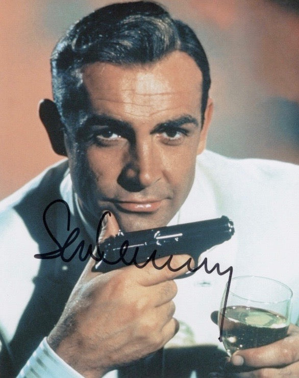 SEAN CONNERY SIGNED PHOTO AS JAMES BOND 007