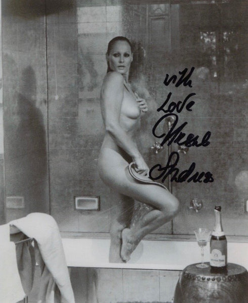 URSULA ANDRESS  IN PERSON SIGNED PHOTO KNOWN FOR JAMES BOND'S DR NO