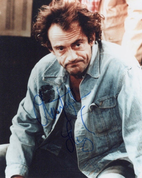 CHRISTOPHER LLOYD AS REVEREND JIM IGNATOWSKI FROM THE TV SERIES TAXI SIGNED PHOTO
