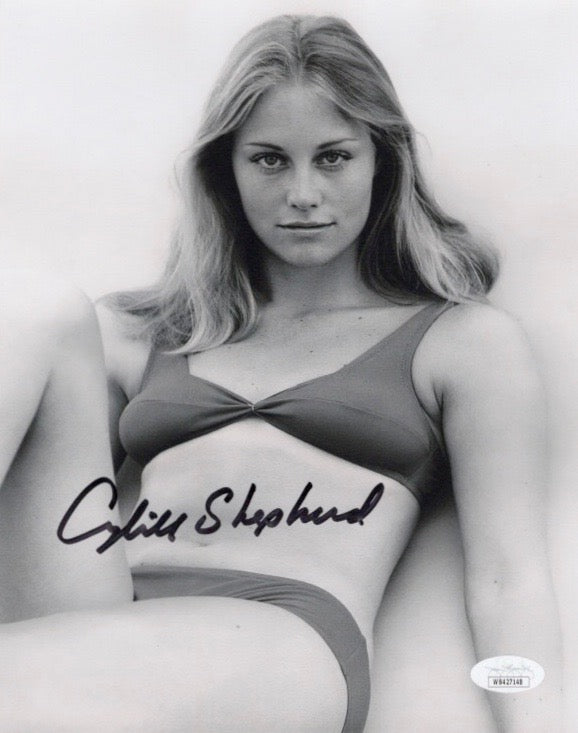 CYBILL SHEPHERD ACTRES SIGNED PHOTO