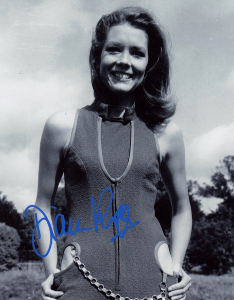 DIANA RIGG IN PERSON SIGNED PHOTO FROM THE AVENGERS