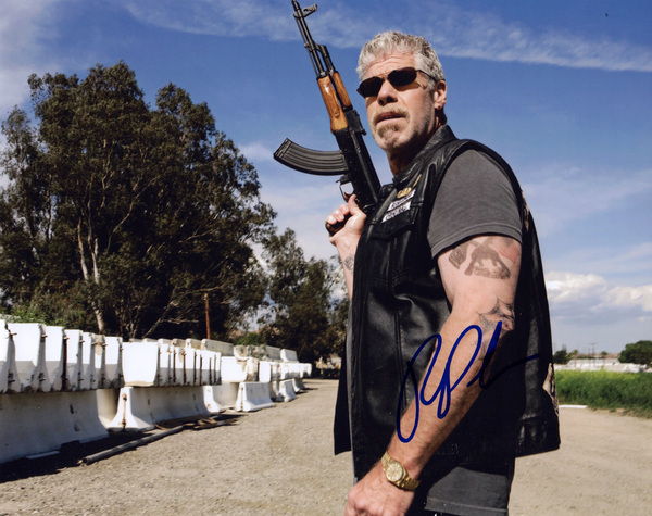 RON PERLMAN IN PERSON SIGNED PHOTO FROM SONS OF ANARCHY