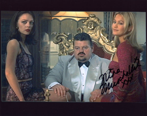 NINA MUSCHALLIK JAMES BOND GIRL IN PERSON SIGNED PHOTO FROM THE WORLD IS NOT ENOUGH
