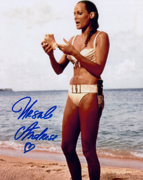 JAMES BOND GIRL URSULA ANDRESS DR NO IN PERSON SIGNED PHOTO